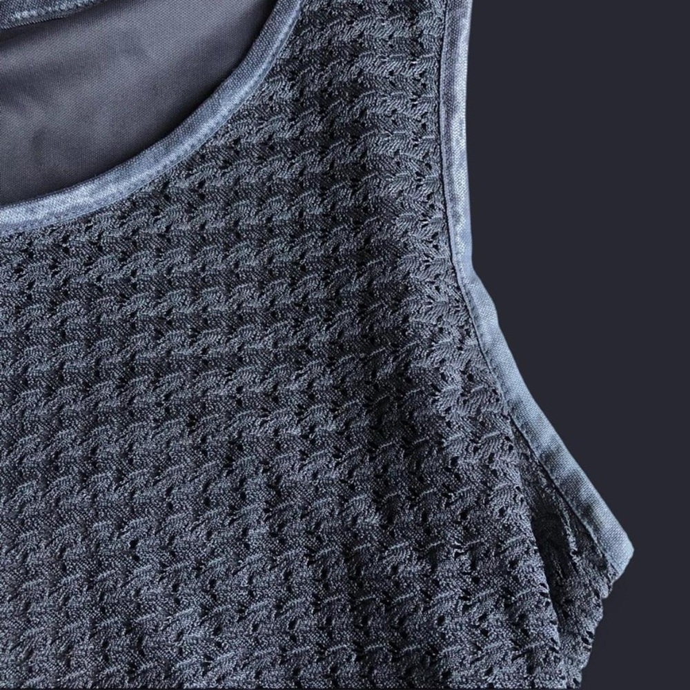 HARLOW | Vintage Shiny Gray Layered Crop Tank Top - Picture 3 of 5